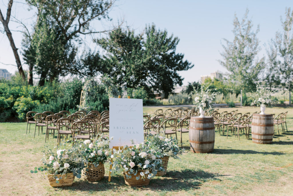 a Tuscany inspired winery wedding ceremony in Kelowna BC